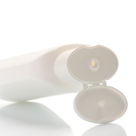 Botella PE con tapón de bisagra 200 ml