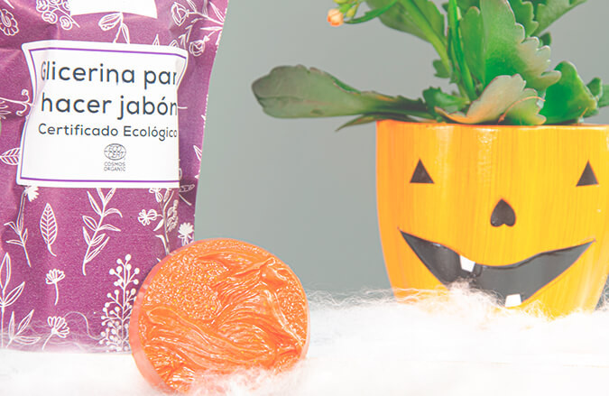 Halloween - Jabón de glicerina con Aloe Vera hidratante