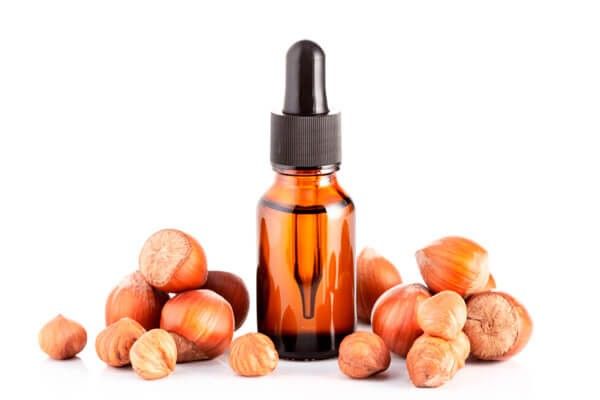 Beneficios y usos del Aceite de Avellana en cosmética